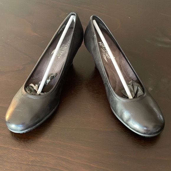 WOMEN'S AEROSOLES Heelrest super grip PUMPS - Picture 1 of 8